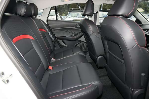 2024 MG MG5 Essence