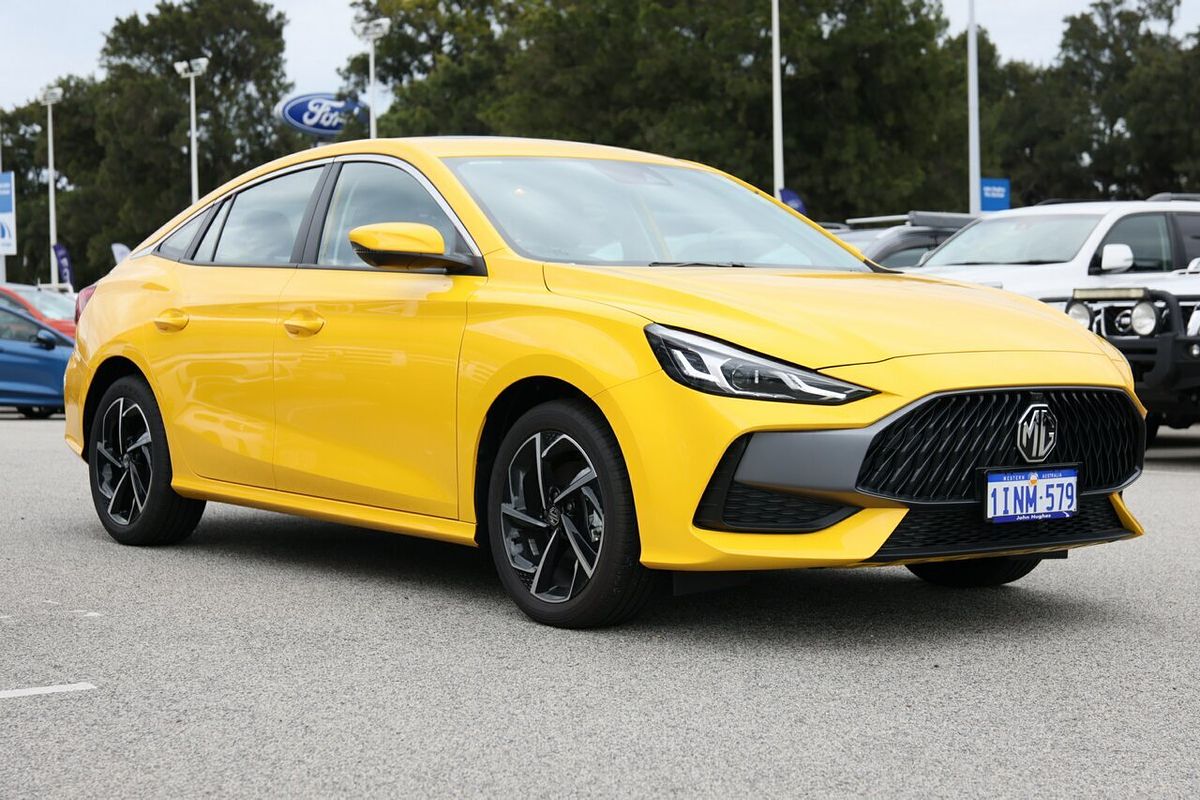 2024 MG MG5 Essence