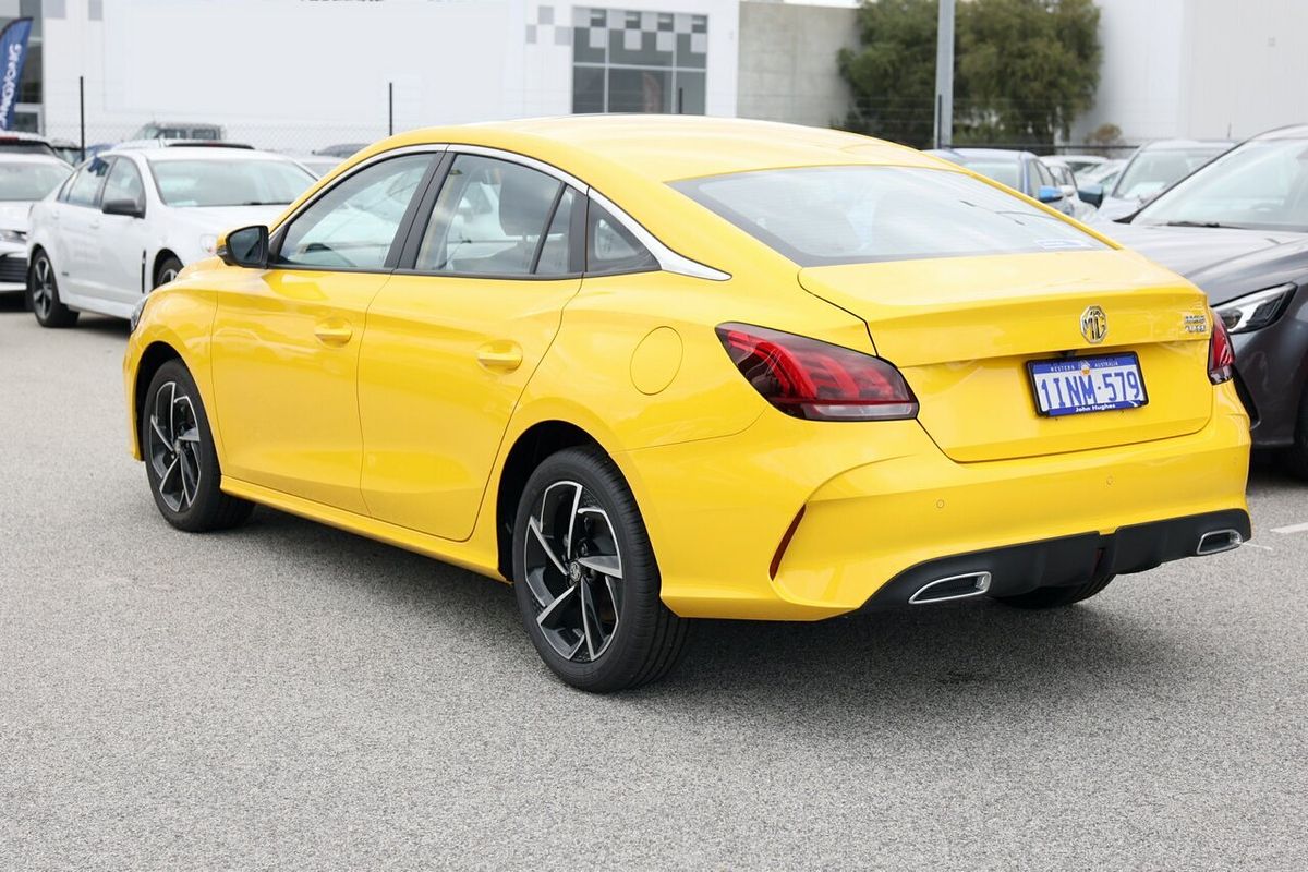 2024 MG MG5 Essence