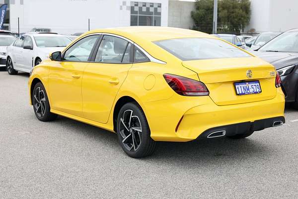 2024 MG MG5 Essence
