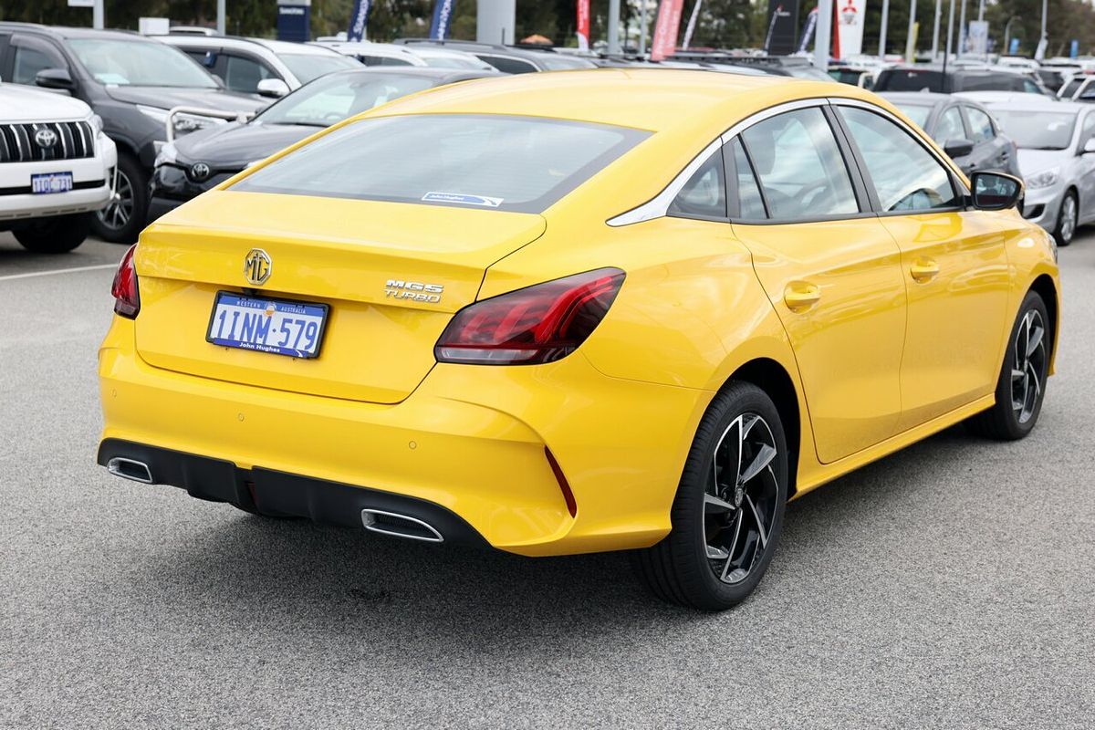 2024 MG MG5 Essence
