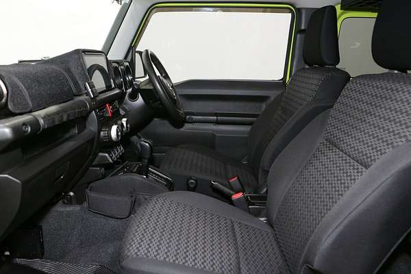2022 Suzuki Jimny GLX GJ