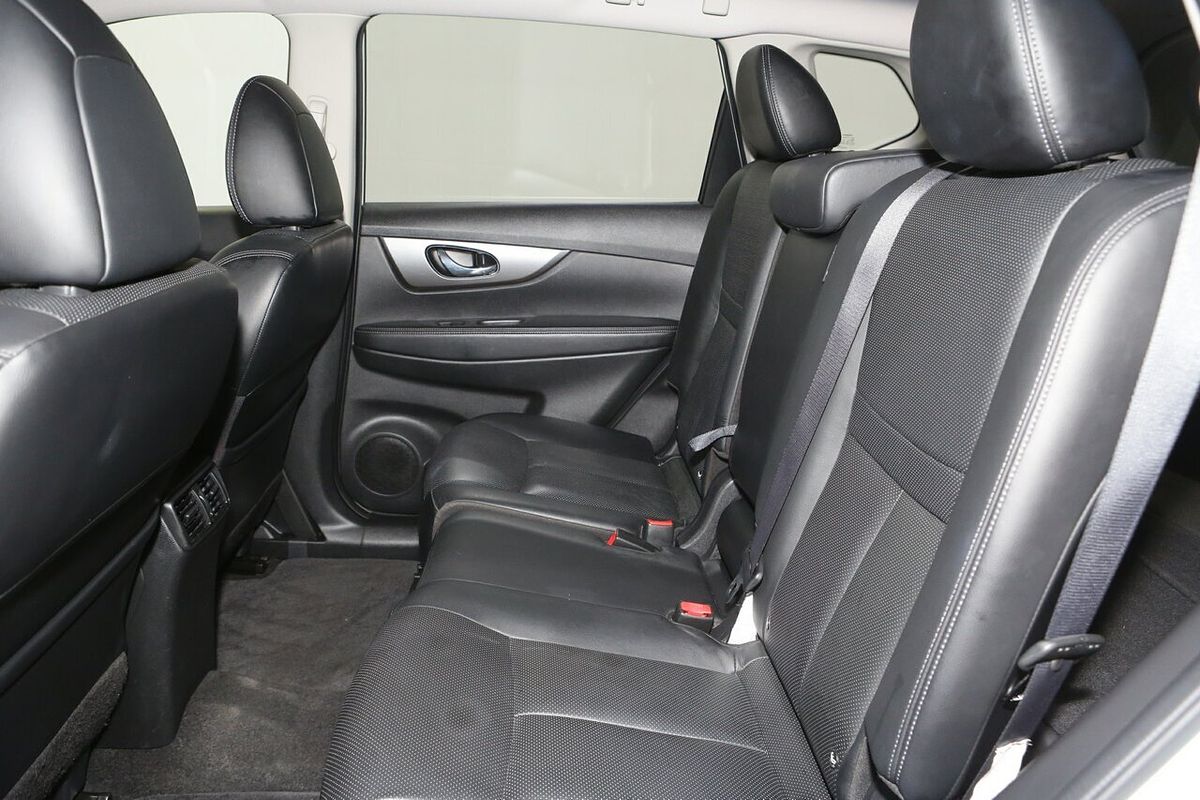 2015 Nissan X-TRAIL ST-L T32
