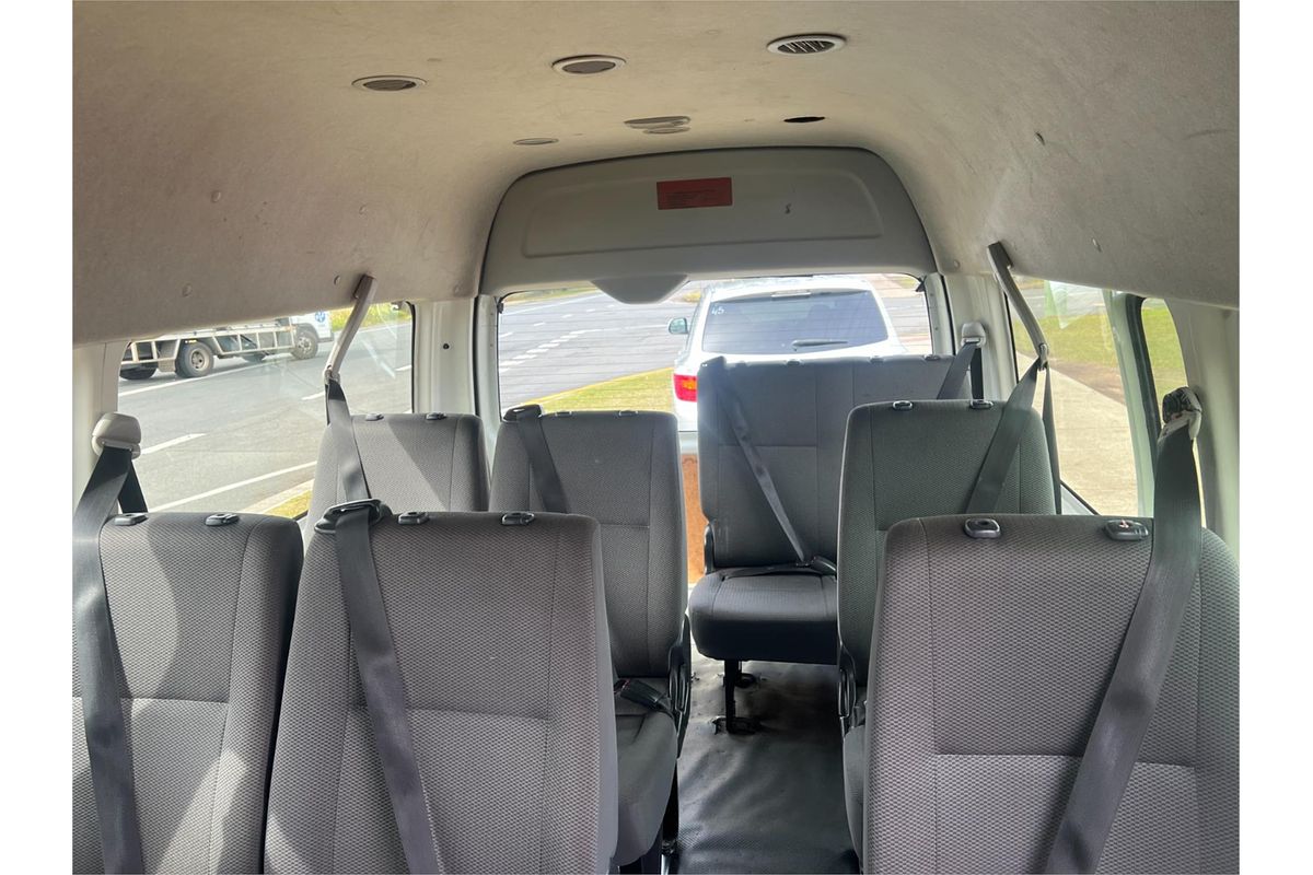 2014 Toyota Hiace Commuter KDH223R