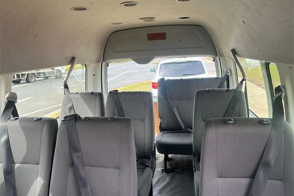 2014 Toyota Hiace Commuter KDH223R