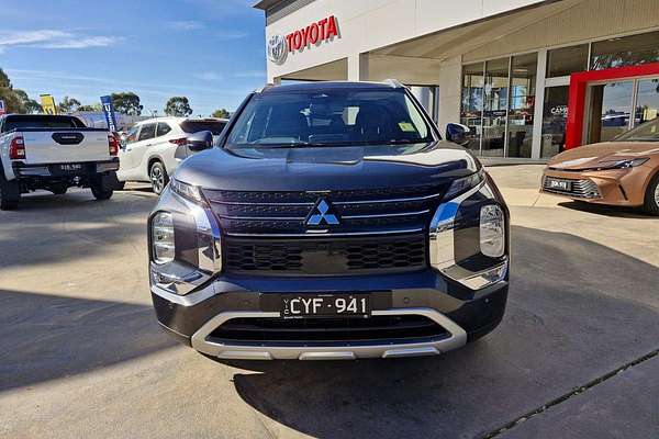 2023 Mitsubishi Outlander LS ZM