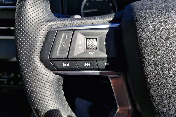 2023 Mitsubishi Outlander LS ZM