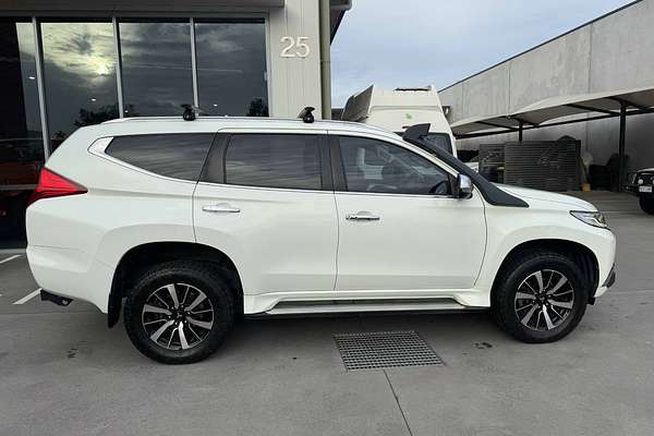 2017 Mitsubishi Pajero Sport GLS QE
