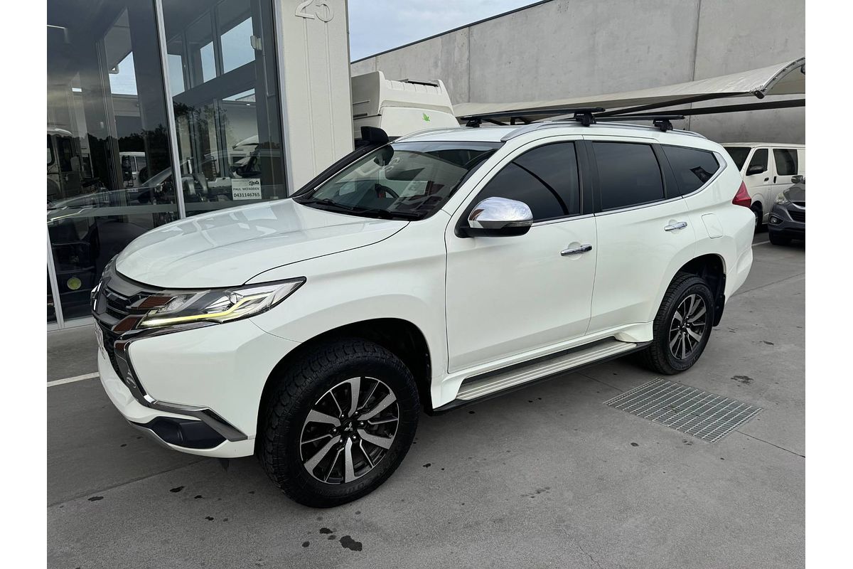 2017 Mitsubishi Pajero Sport GLS QE