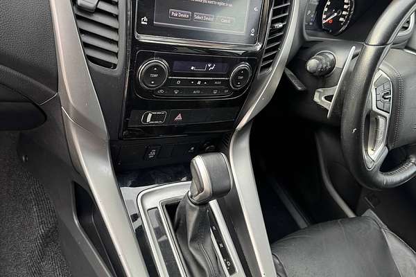 2017 Mitsubishi Pajero Sport GLS QE