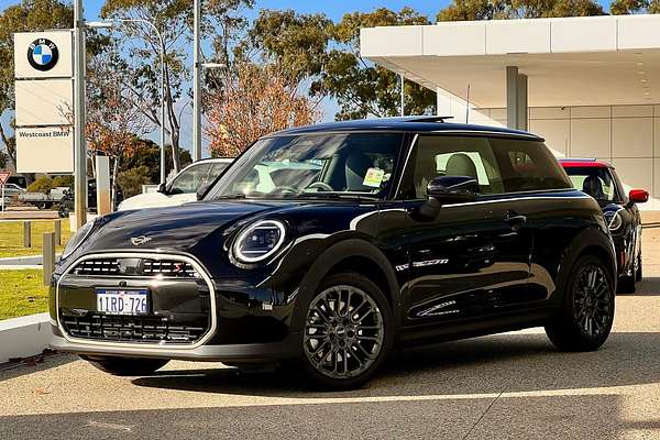 2025 MINI Cooper S Classic F66