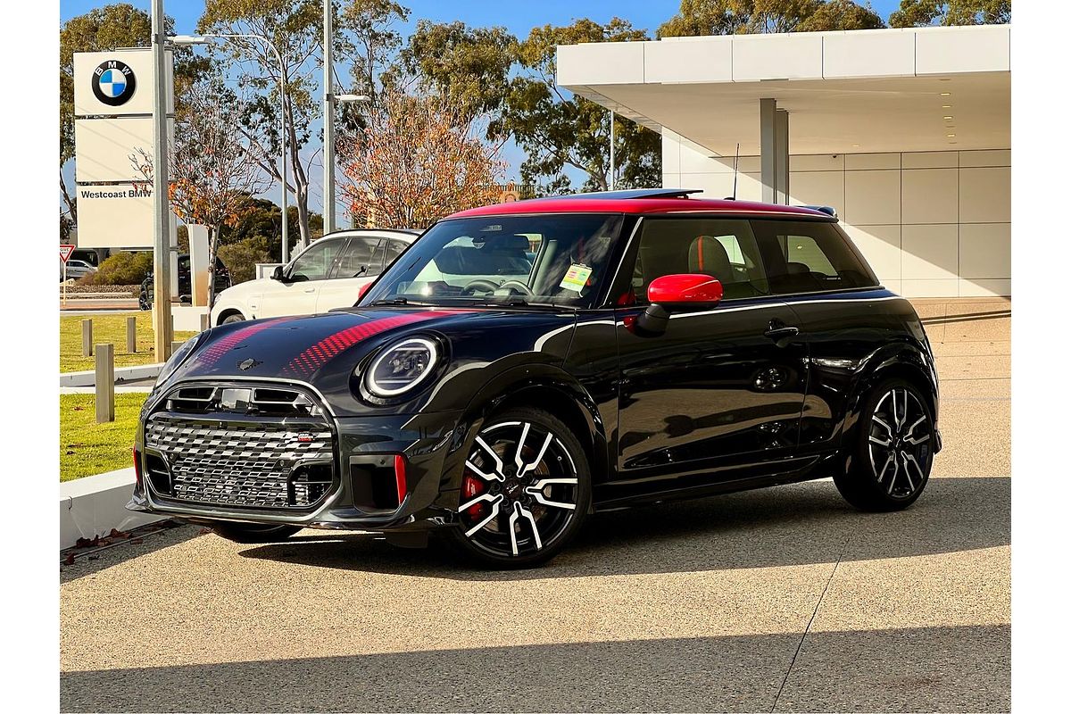 2025 MINI Cooper JCW Favoured F66