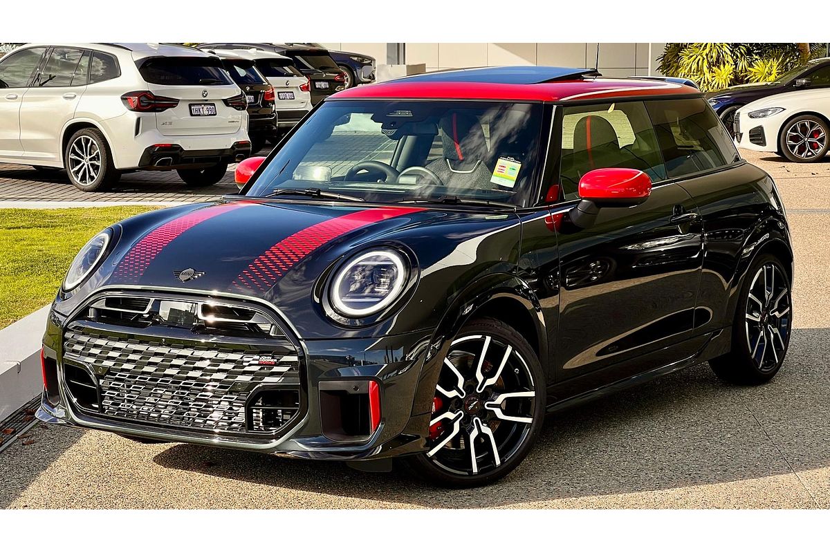 2025 MINI Cooper JCW Favoured F66