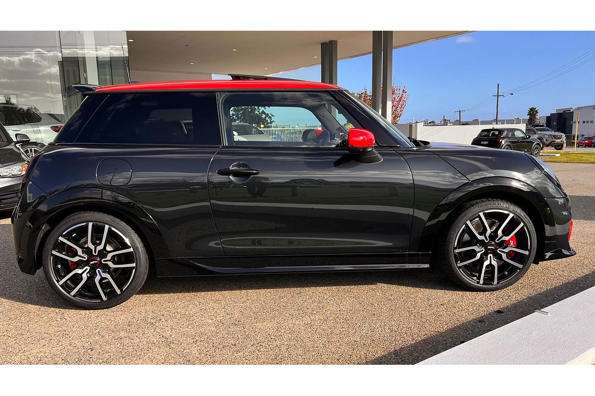 2025 MINI Cooper JCW Favoured F66