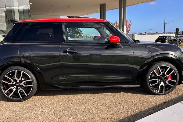 2025 MINI Cooper JCW Favoured F66