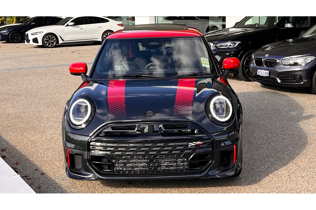 2025 MINI Cooper JCW Favoured F66