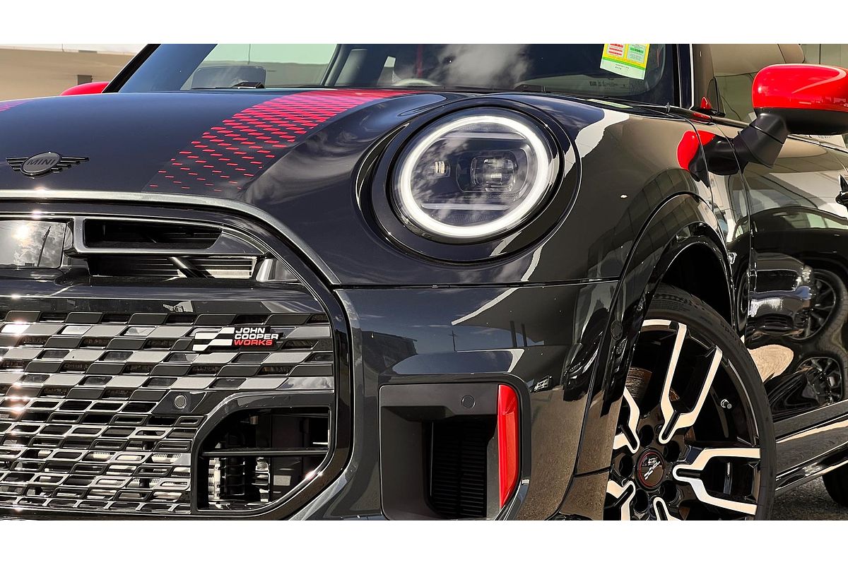 2025 MINI Cooper JCW Favoured F66