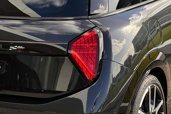 2025 MINI Cooper JCW Favoured F66