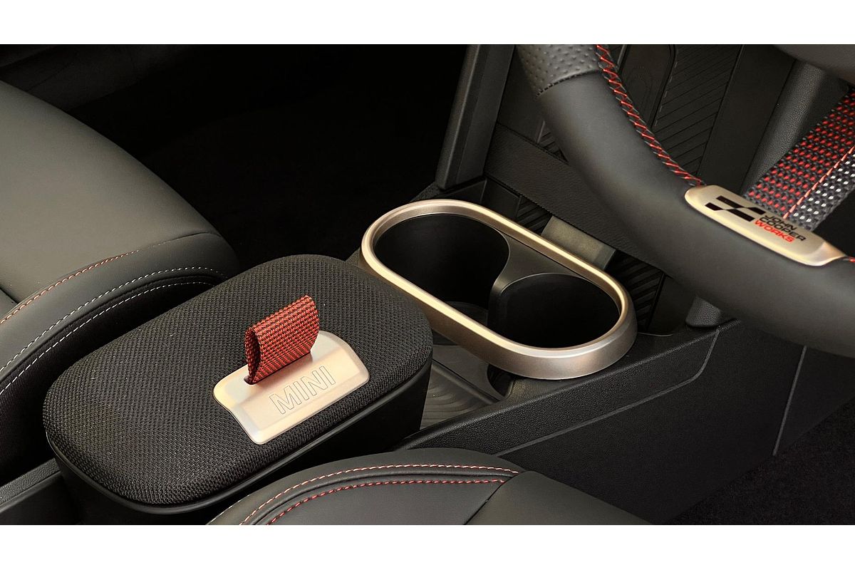 2025 MINI Cooper JCW Favoured F66