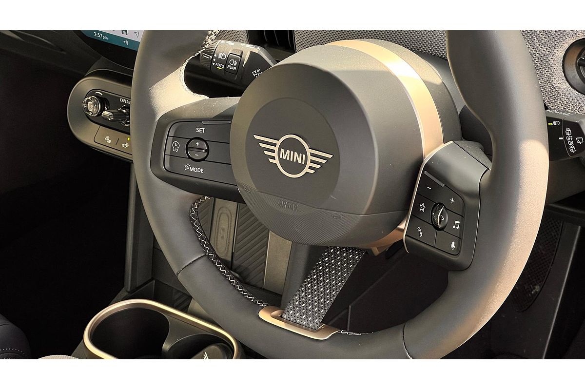 2025 MINI Cooper S Classic F66