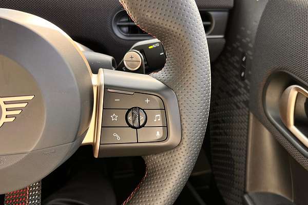 2025 MINI Cooper JCW Favoured F66