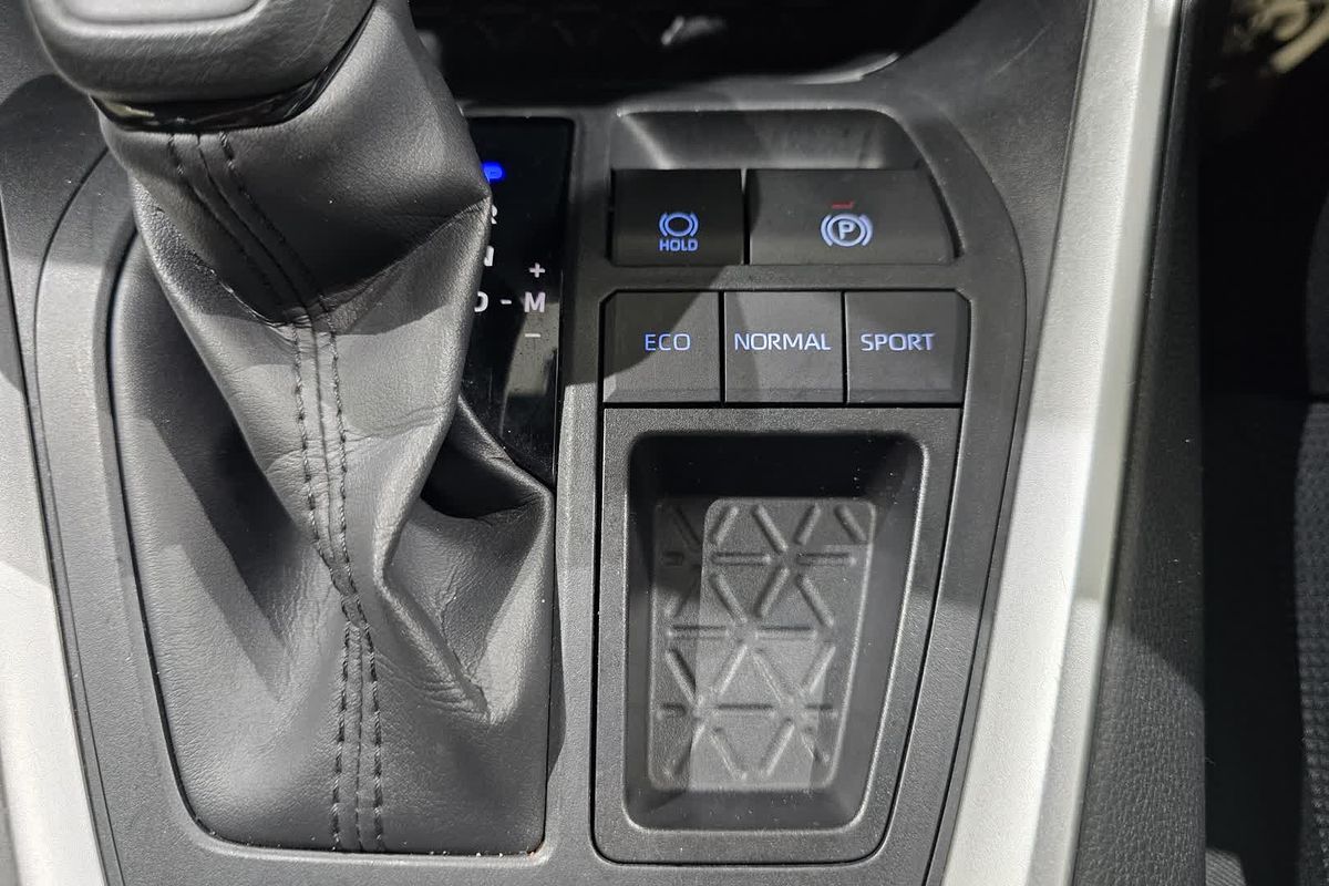 2022 Toyota RAV4 GX MXAA52R