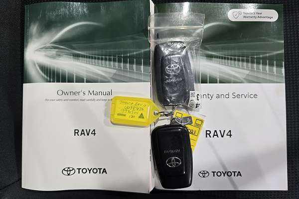 2022 Toyota RAV4 GX MXAA52R