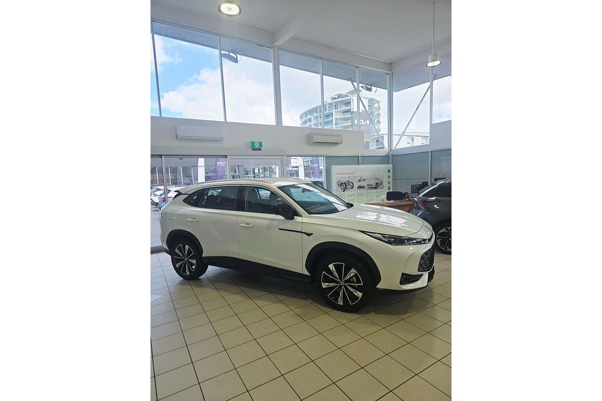 2024 MG HS Excite SAS23