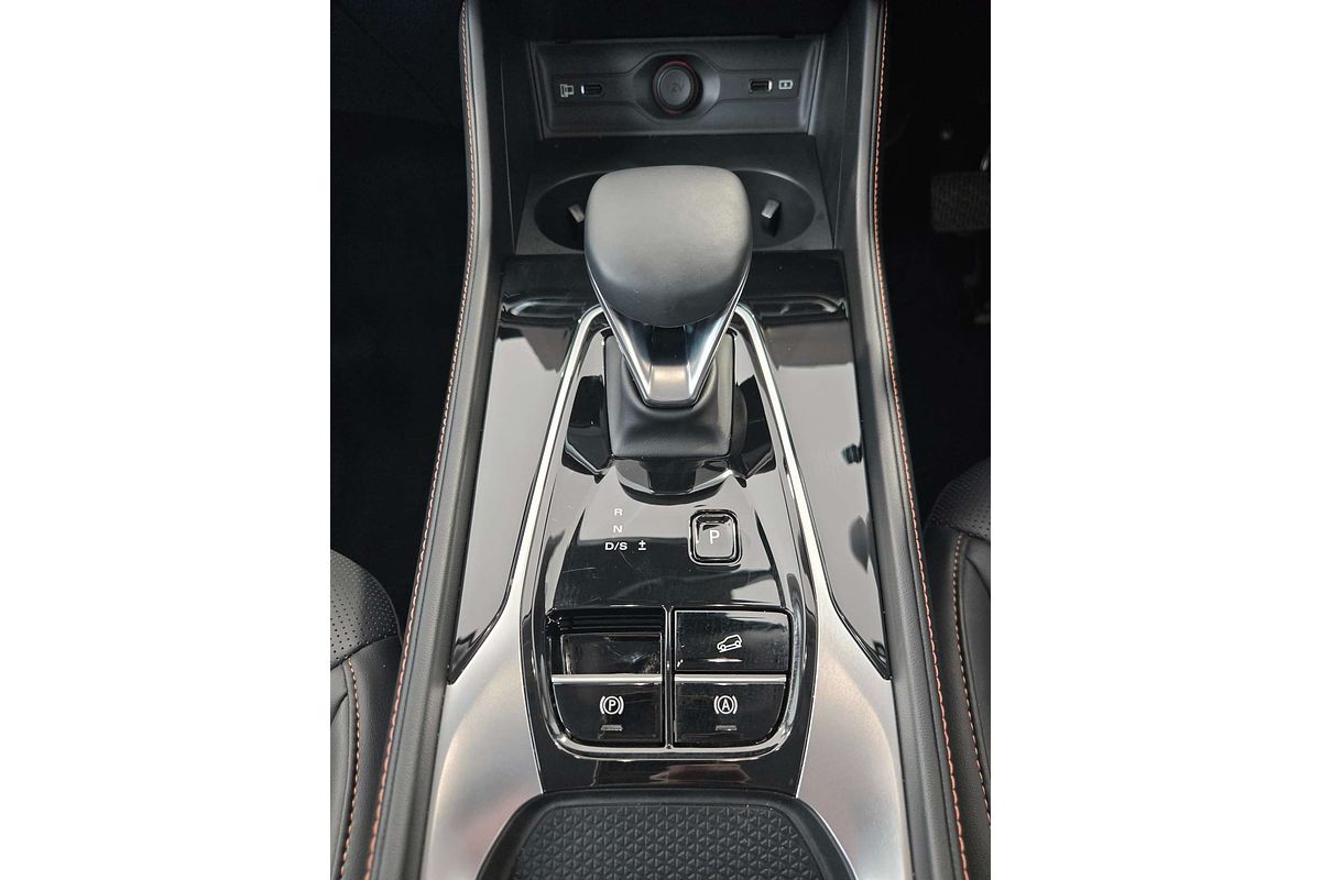 2024 MG HS Excite SAS23