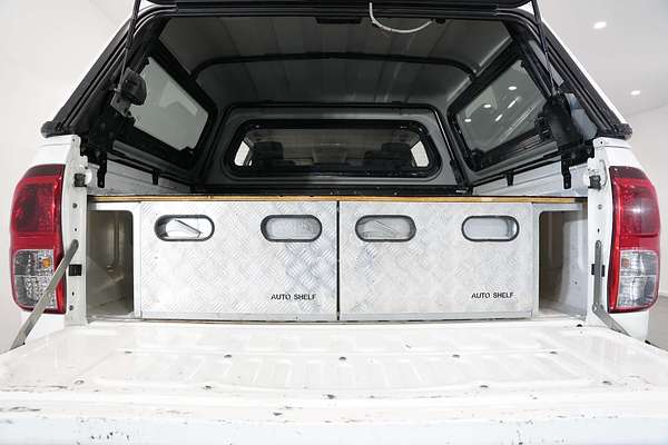 2016 Toyota Hilux SR GUN126R 4X4