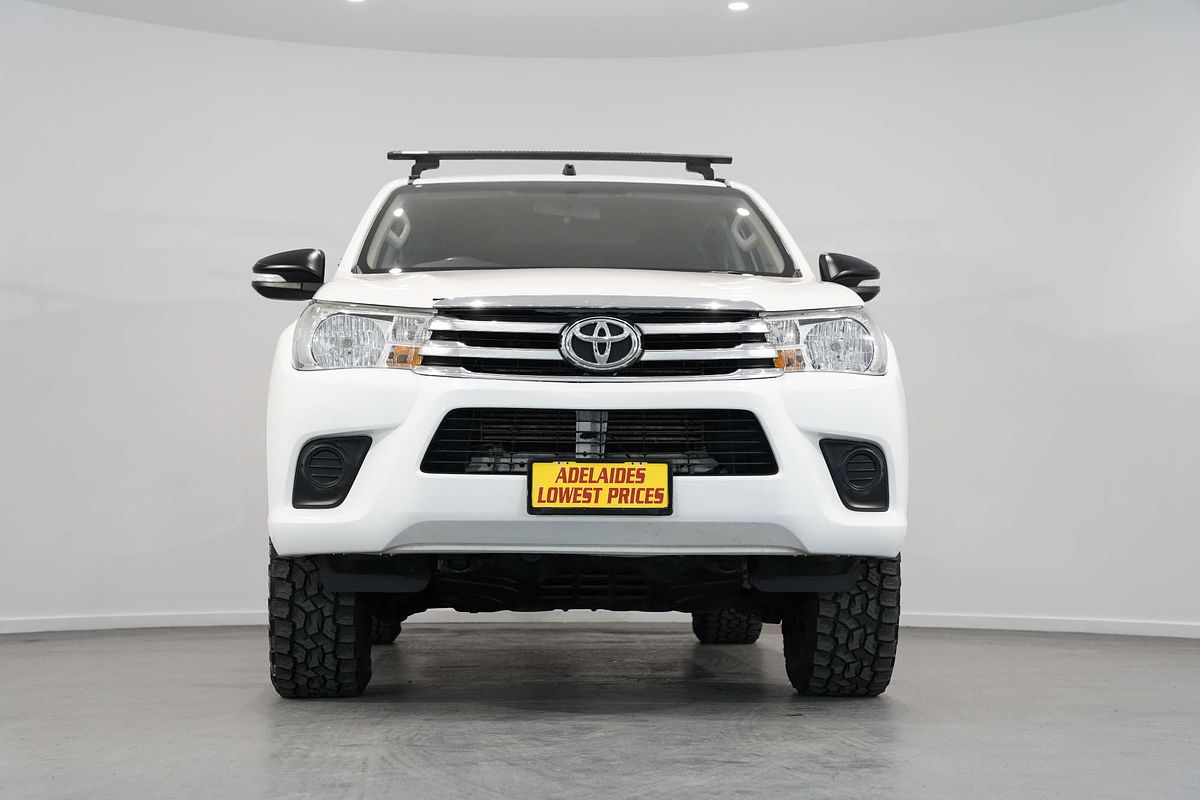2016 Toyota Hilux SR GUN126R 4X4