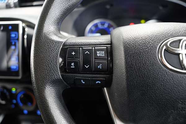 2016 Toyota Hilux SR GUN126R 4X4