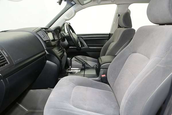2017 Toyota Landcruiser GX VDJ200R