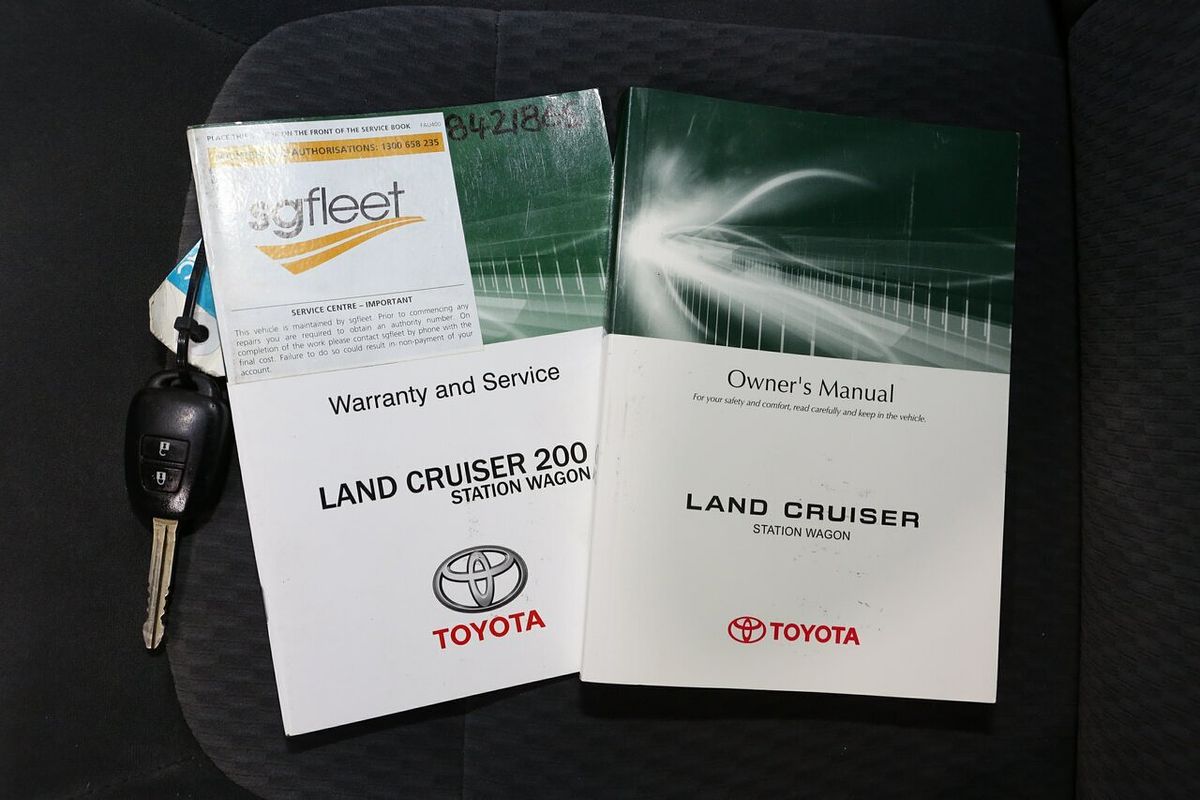 2017 Toyota Landcruiser GX VDJ200R