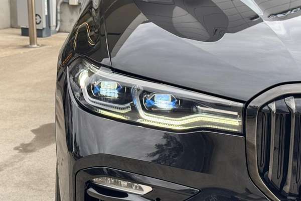 2021 BMW X7 M50i G07