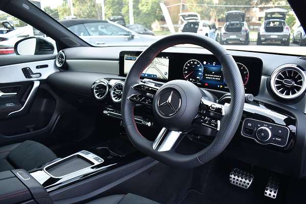 2024 Mercedes-Benz A-Class A200 V177