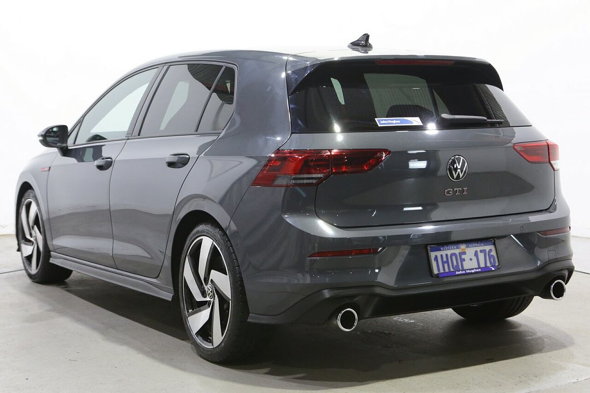 2022 Volkswagen Golf GTI 8