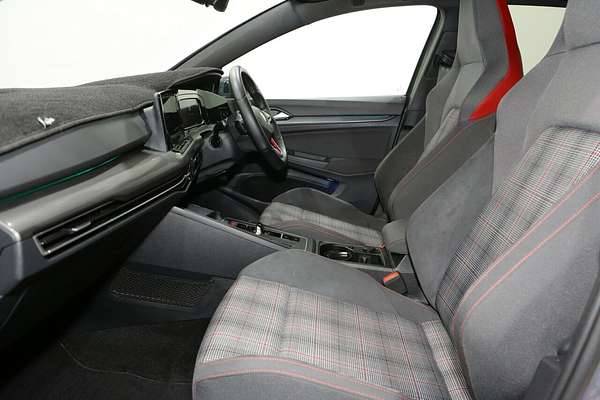 2022 Volkswagen Golf GTI 8