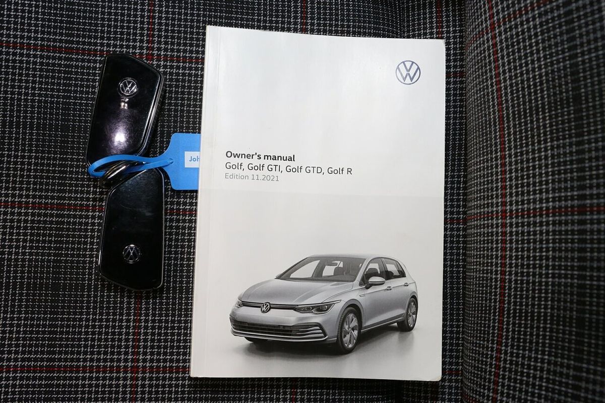 2022 Volkswagen Golf GTI 8