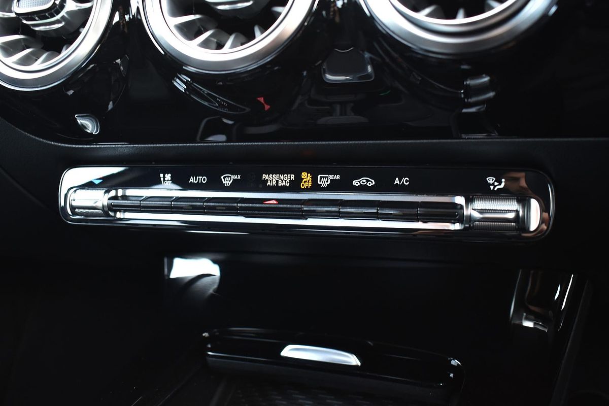 2024 Mercedes-Benz A-Class A200 V177