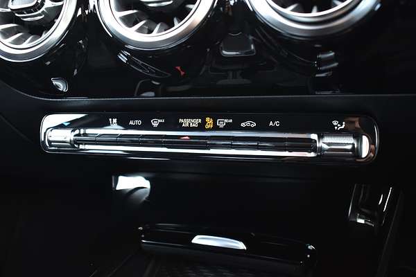 2024 Mercedes-Benz A-Class A200 V177