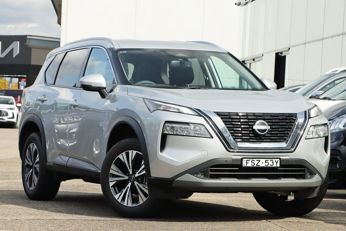 2024 Nissan X-TRAIL ST-L T33