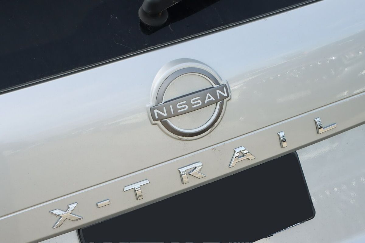 2024 Nissan X-TRAIL ST-L T33