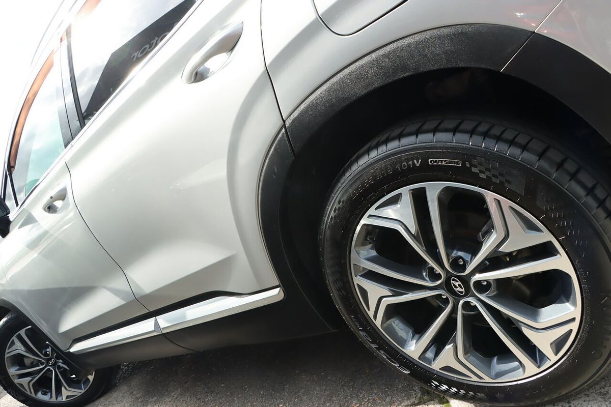 2020 Hyundai Santa Fe Highlander TM.2