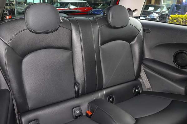 2022 MINI Hatch Cooper SE Classic F56 LCI-2