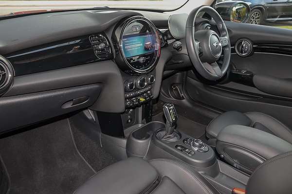 2022 MINI Hatch Cooper SE Classic F56 LCI-2