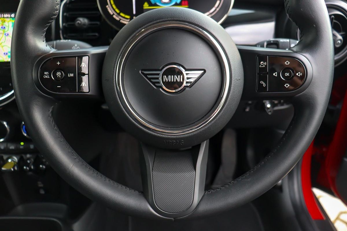 2022 MINI Hatch Cooper SE Classic F56 LCI-2