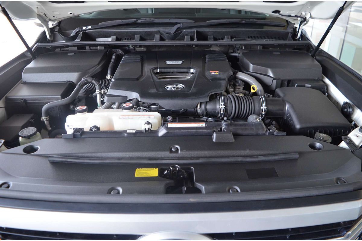 2022 Toyota Landcruiser VX FJA300R