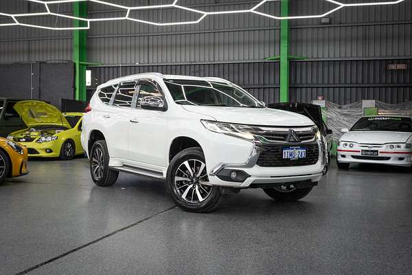 2016 Mitsubishi Pajero Sport GLS QE