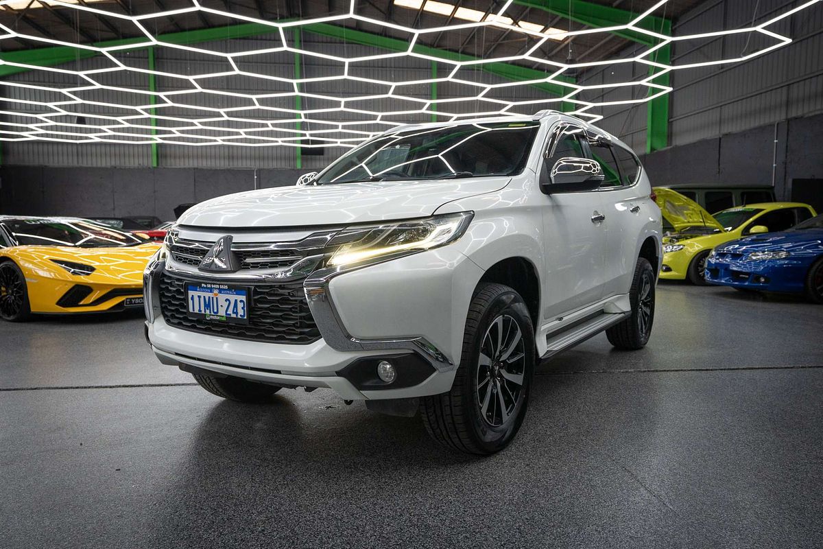 2016 Mitsubishi Pajero Sport GLS QE